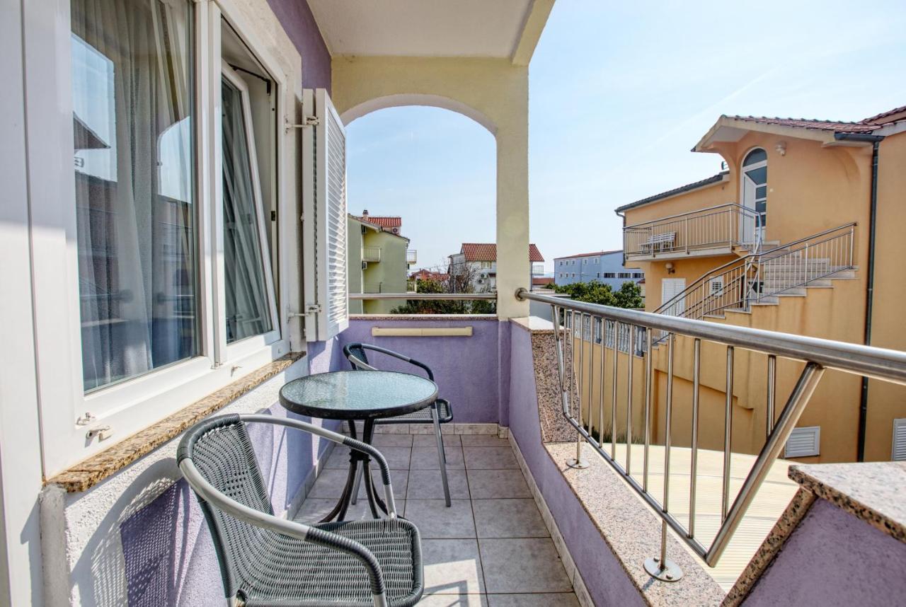 Apartments With A Parking Space Vodice - 6178 Exterior foto