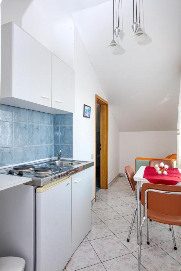 Apartments With A Parking Space Vodice - 6178 Exterior foto