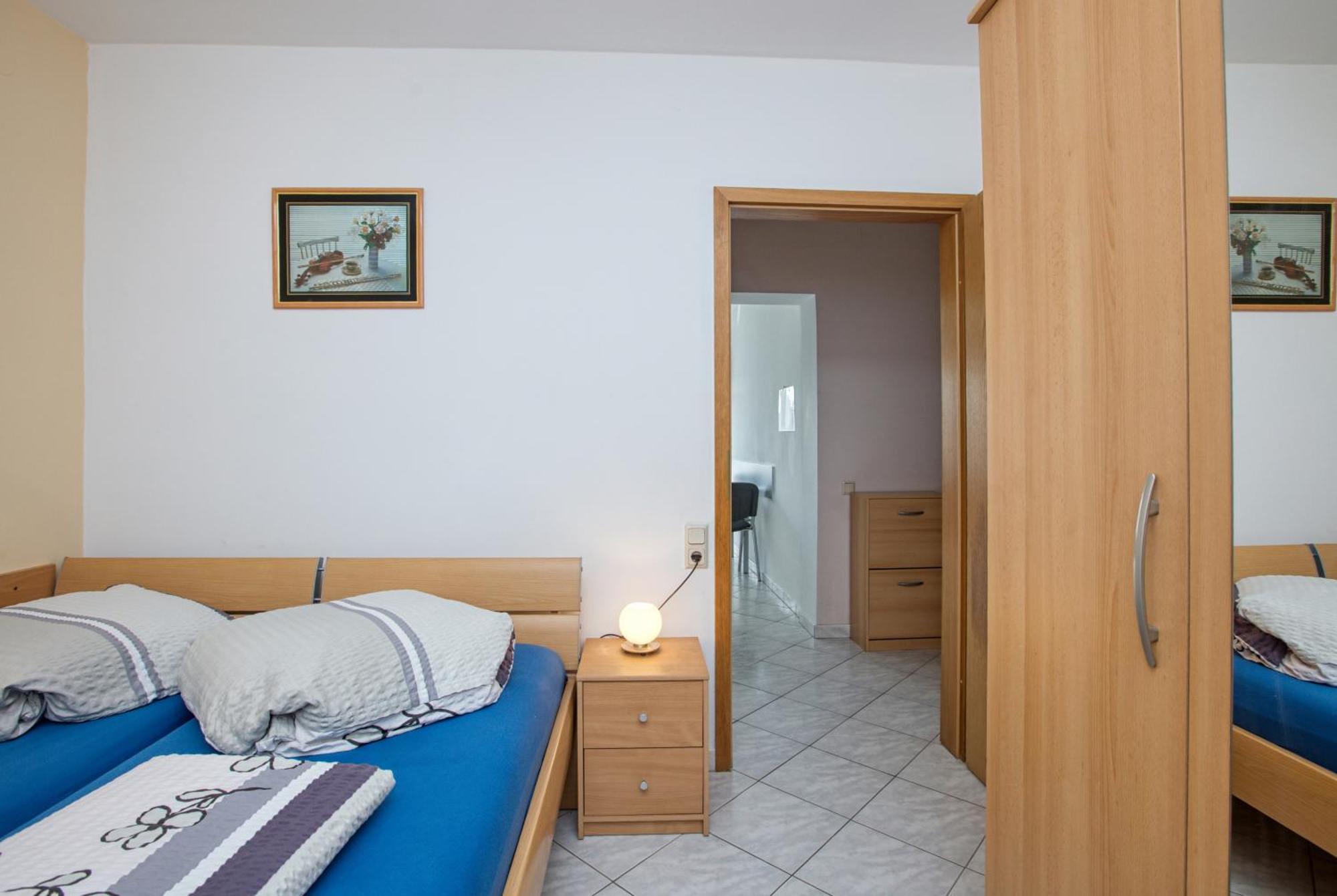 Apartments With A Parking Space Vodice - 6178 Zimmer foto