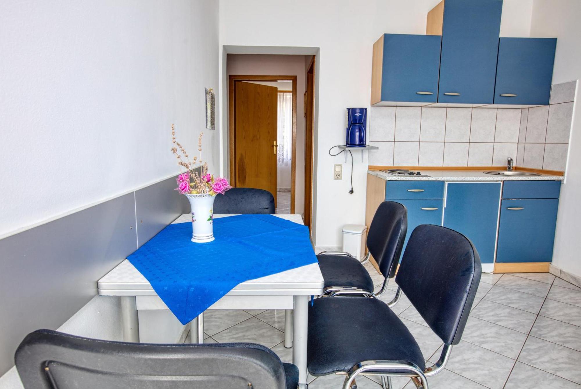 Apartments With A Parking Space Vodice - 6178 Zimmer foto