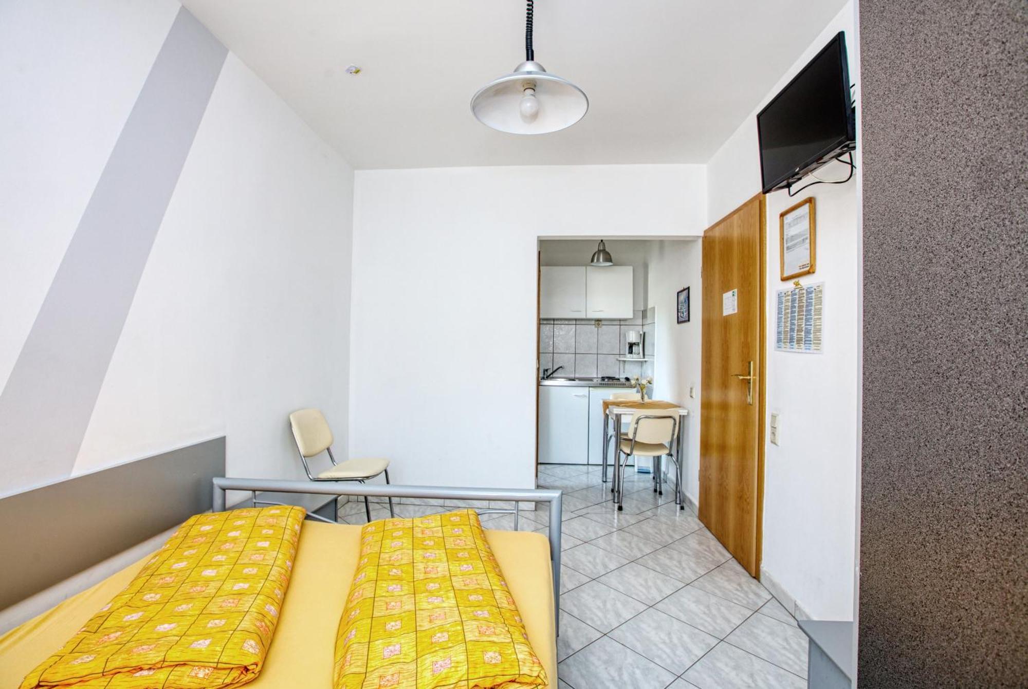 Apartments With A Parking Space Vodice - 6178 Zimmer foto